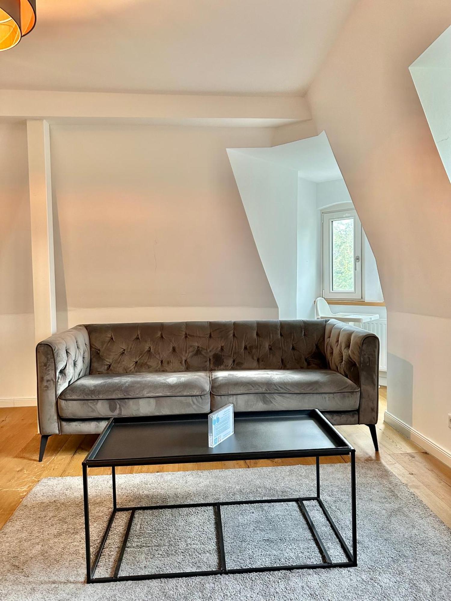 Modernes City-Apartment Mit Blick In Den Park Und 2 Baeder H9 Oldenburg Dış mekan fotoğraf