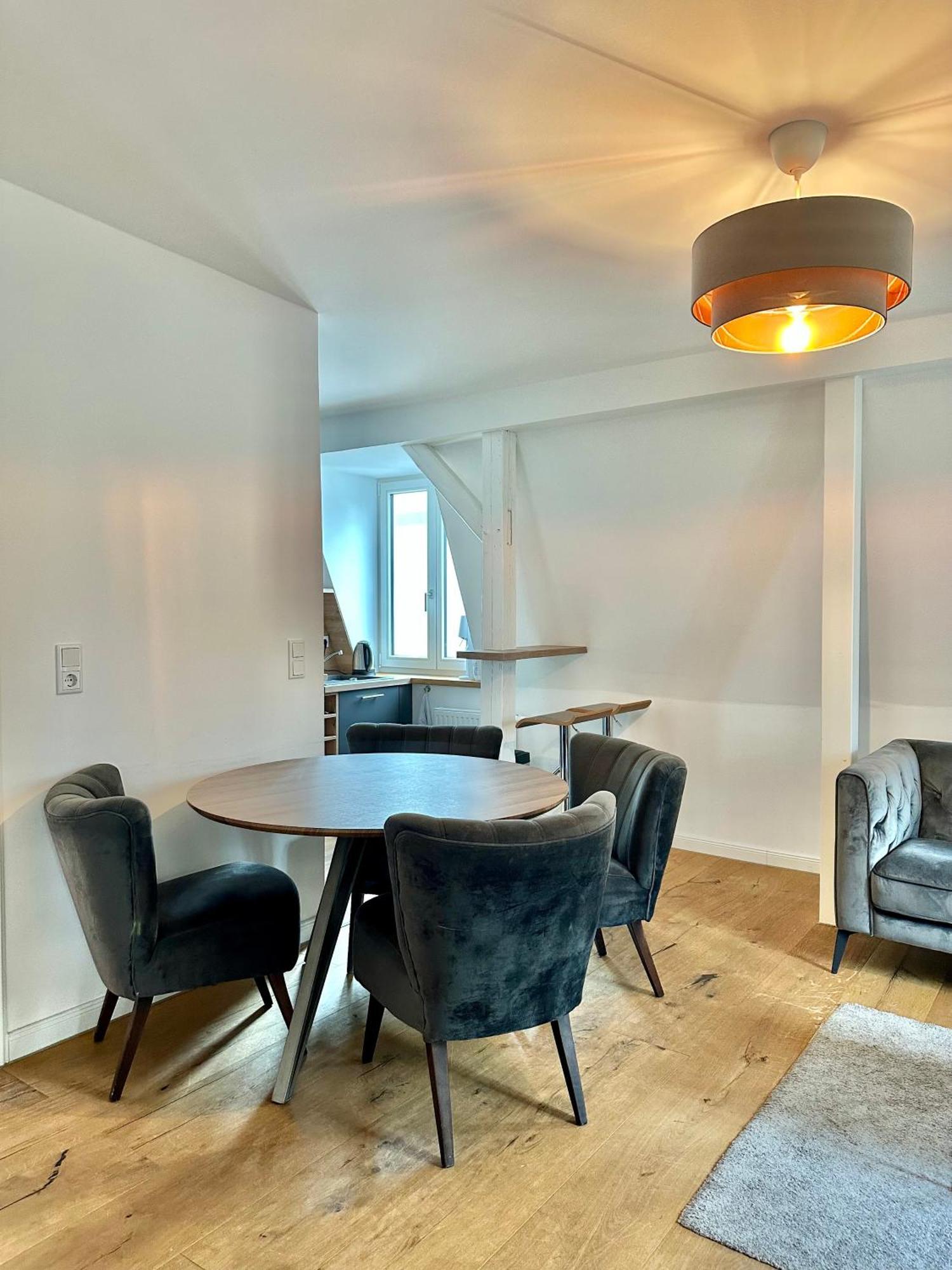 Modernes City-Apartment Mit Blick In Den Park Und 2 Baeder H9 Oldenburg Dış mekan fotoğraf