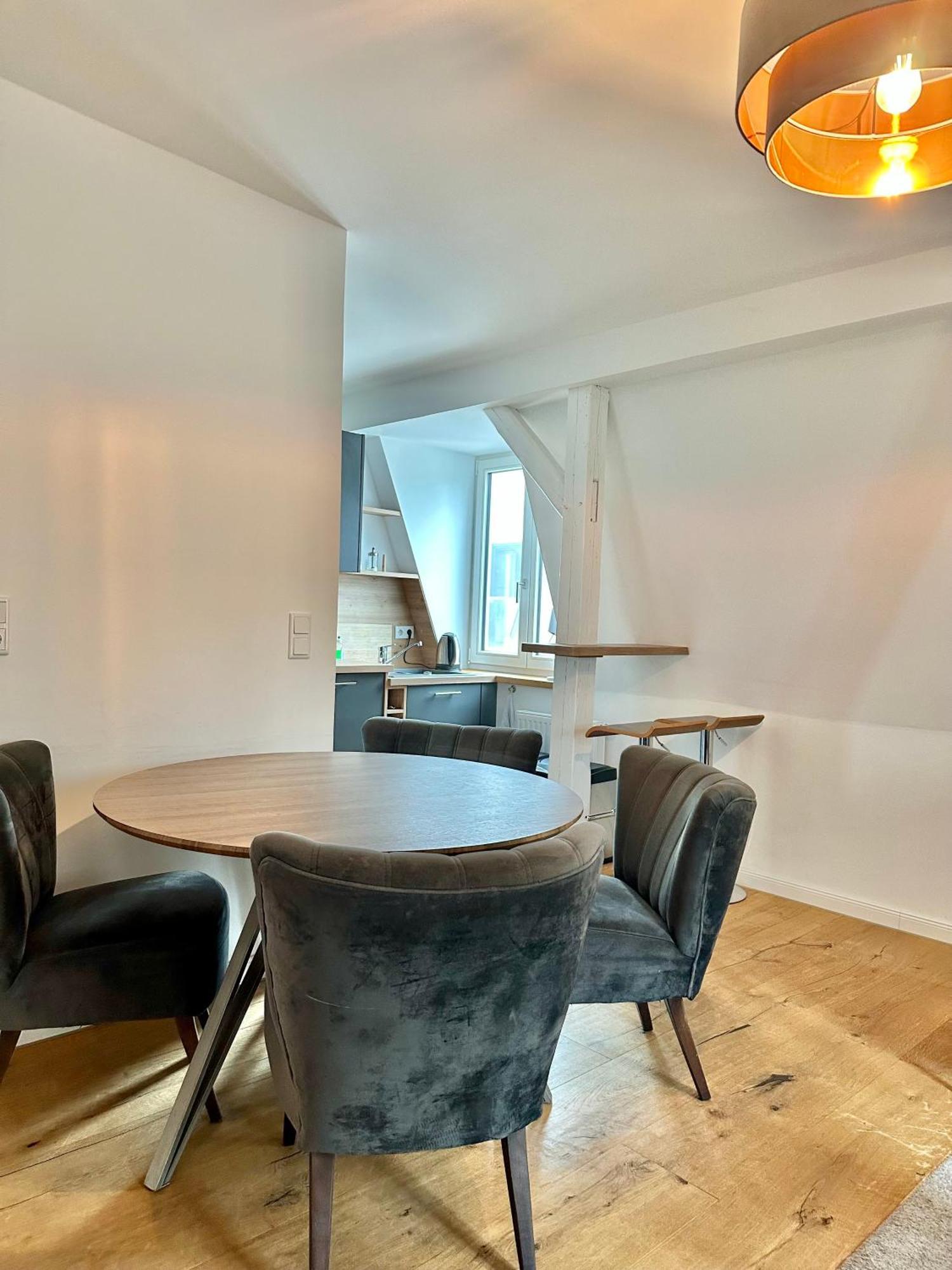Modernes City-Apartment Mit Blick In Den Park Und 2 Baeder H9 Oldenburg Dış mekan fotoğraf