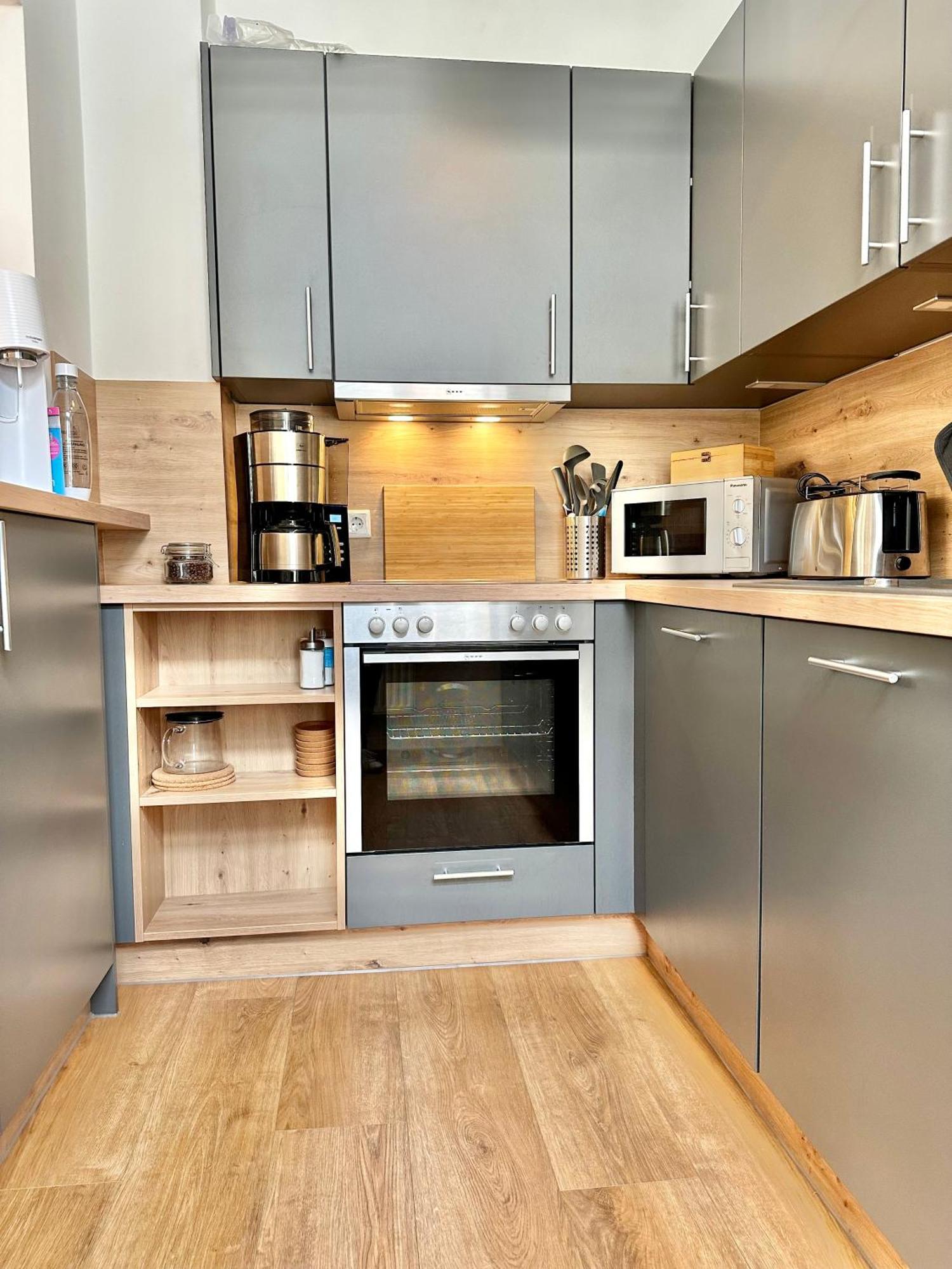 Modernes City-Apartment Mit Blick In Den Park Und 2 Baeder H9 Oldenburg Dış mekan fotoğraf