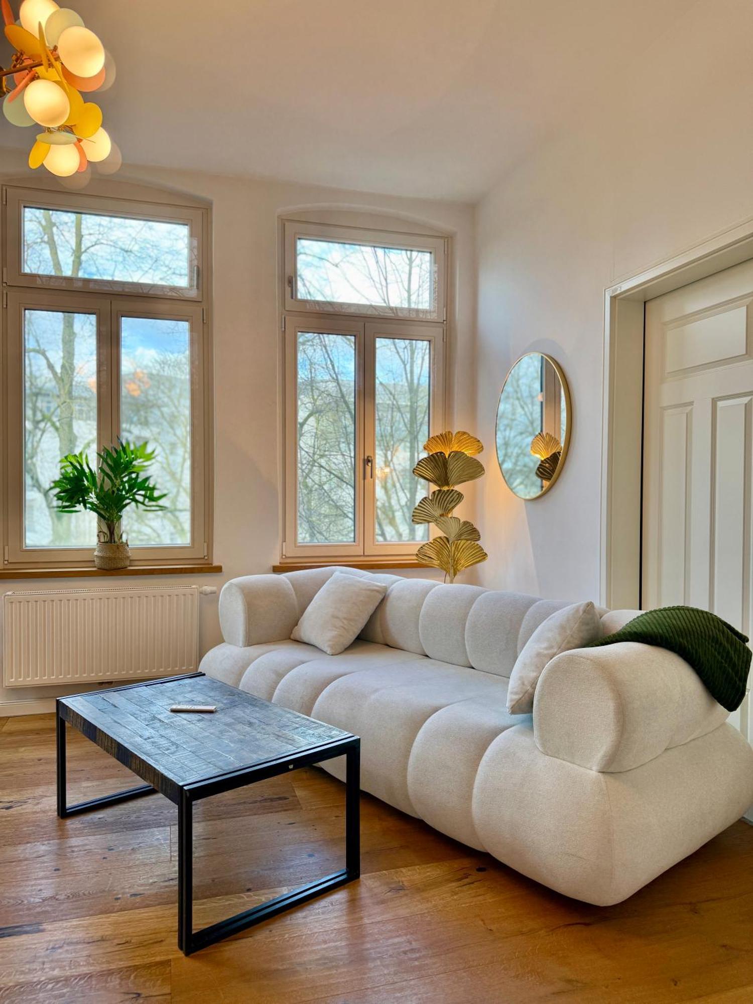 Modernes City-Apartment Mit Blick In Den Park Und 2 Baeder H9 Oldenburg Dış mekan fotoğraf